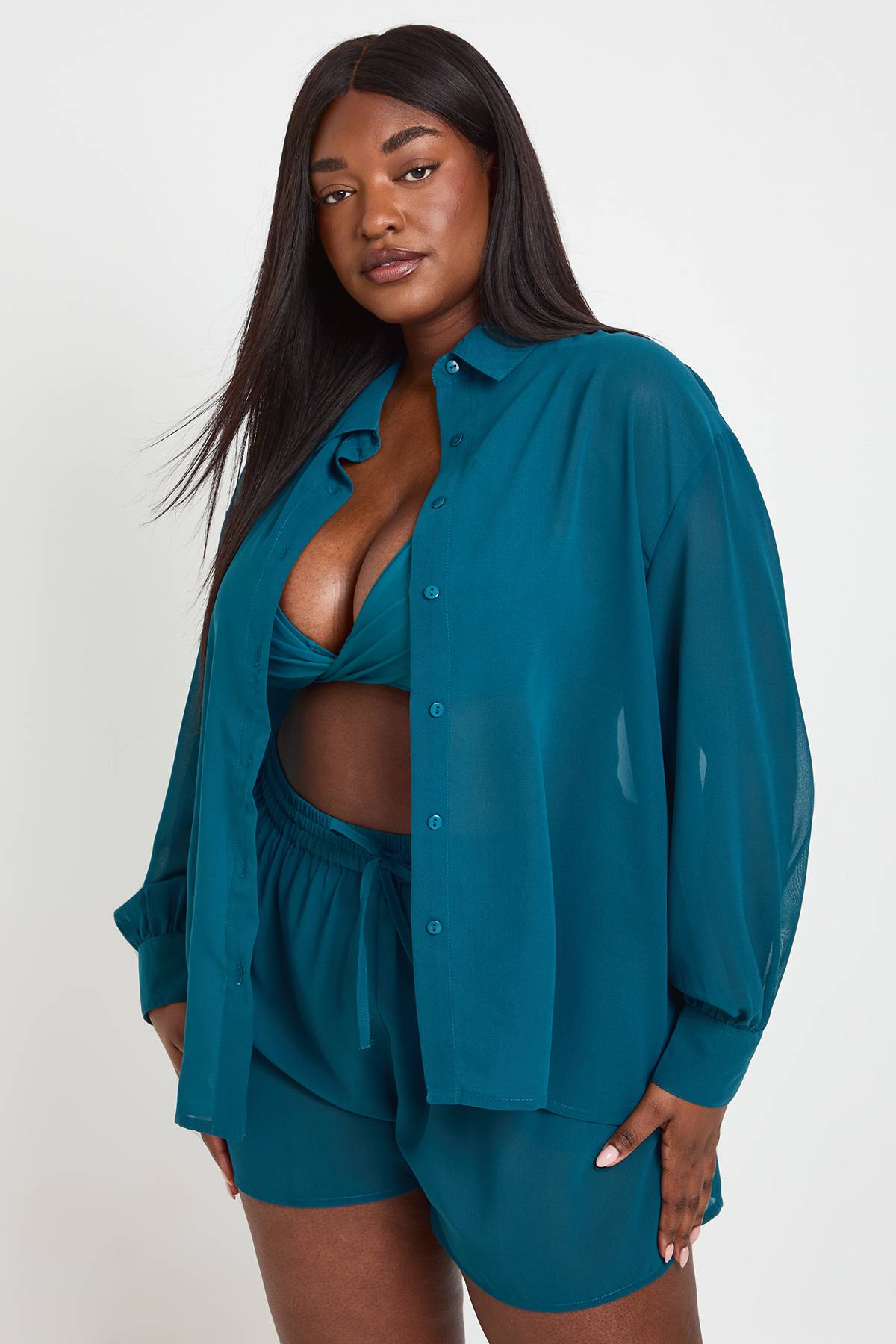 boohoo Chemise De Plage En Mousseline Grande Taille