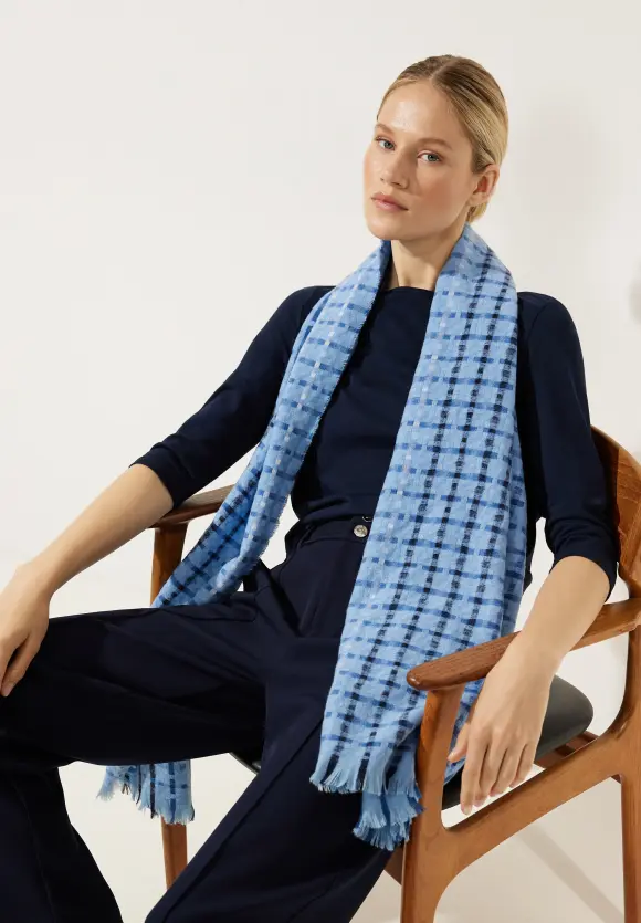 Schal mit Karomuster - gentle blue