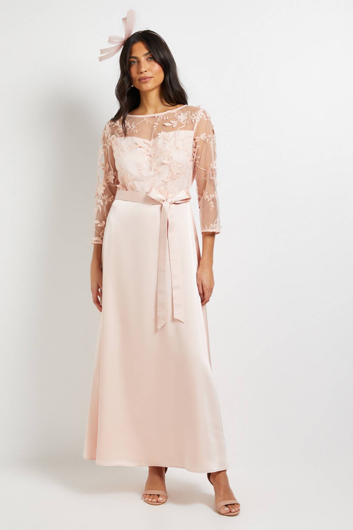 Wallis Robe Longue d'Occasion en Satin avec Superposition de Mesh