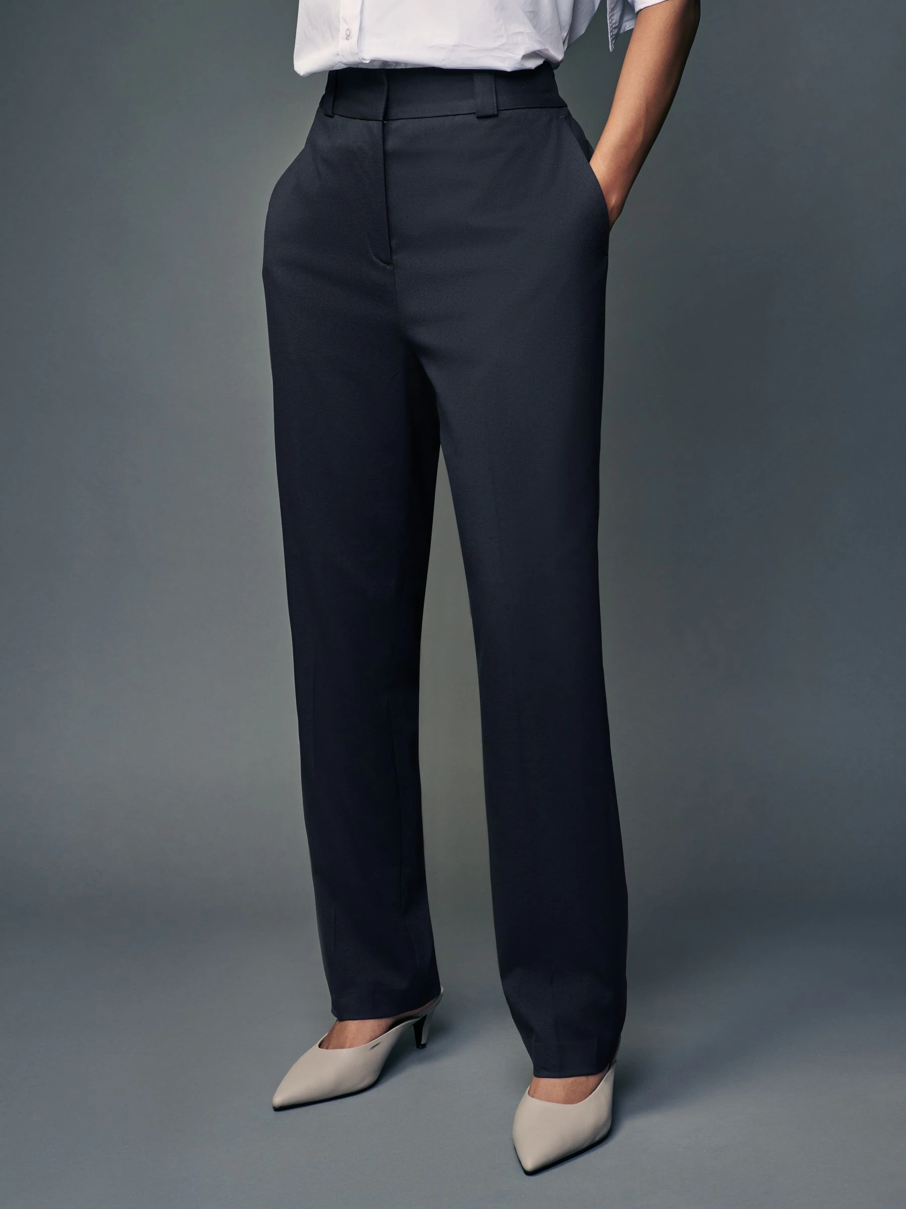 Donkerblauw - Maatgesneden slim fit broek van stevige stof