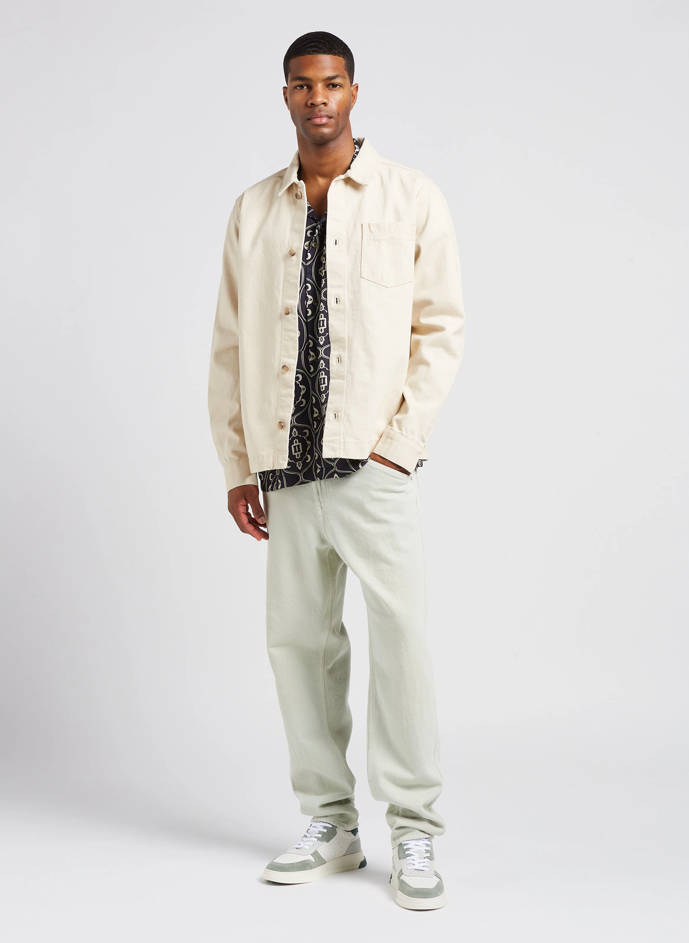 Chemise col classique en coton bio| Beige