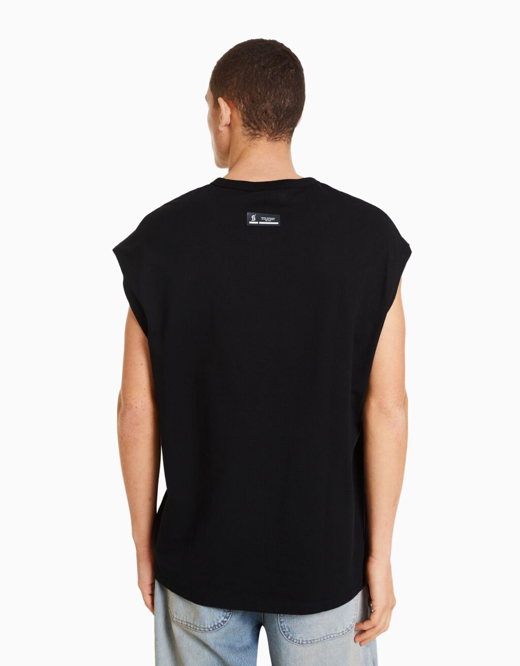 Camiseta oversized sem mangas