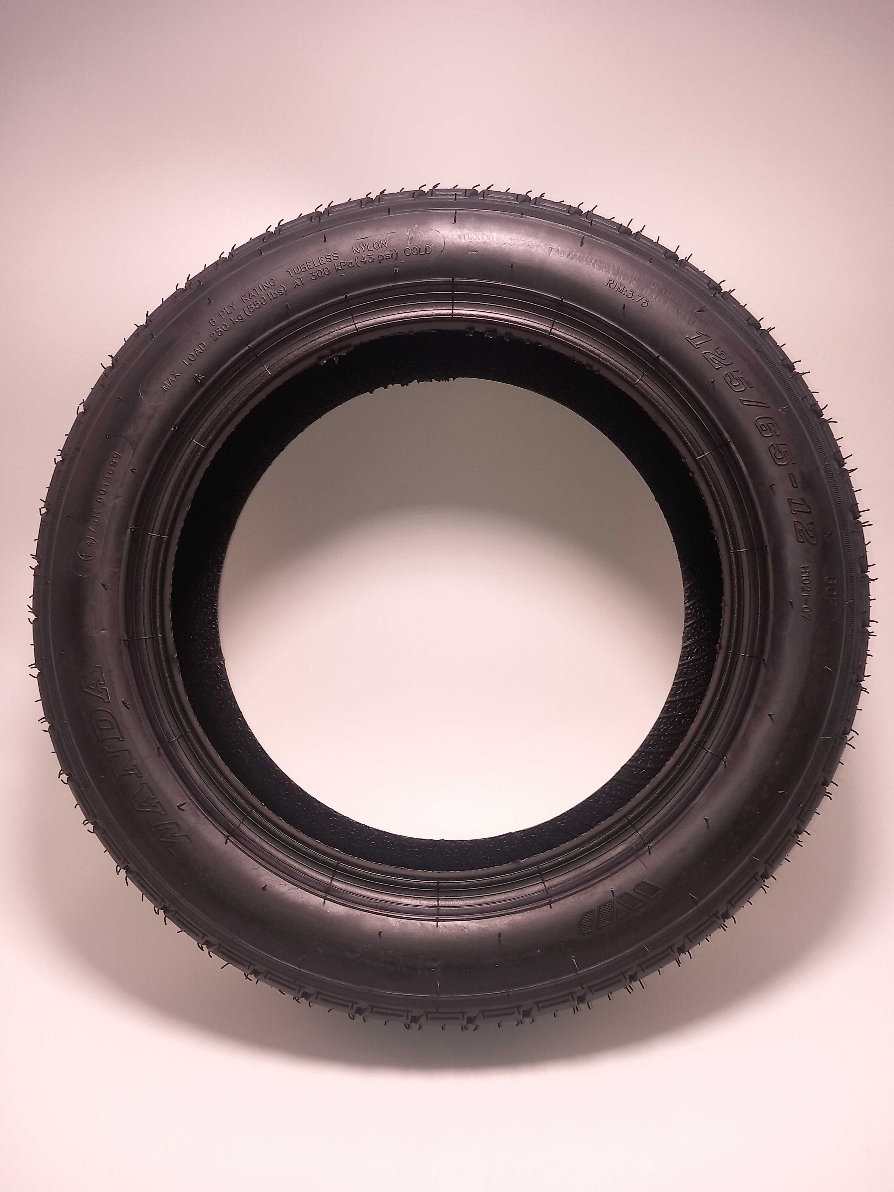 Reifen 125/65/12 für Kabinenroller