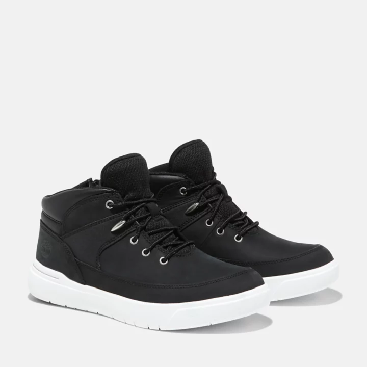 Bota de caminhada infantil Junior Seneca Bay na cor preta.