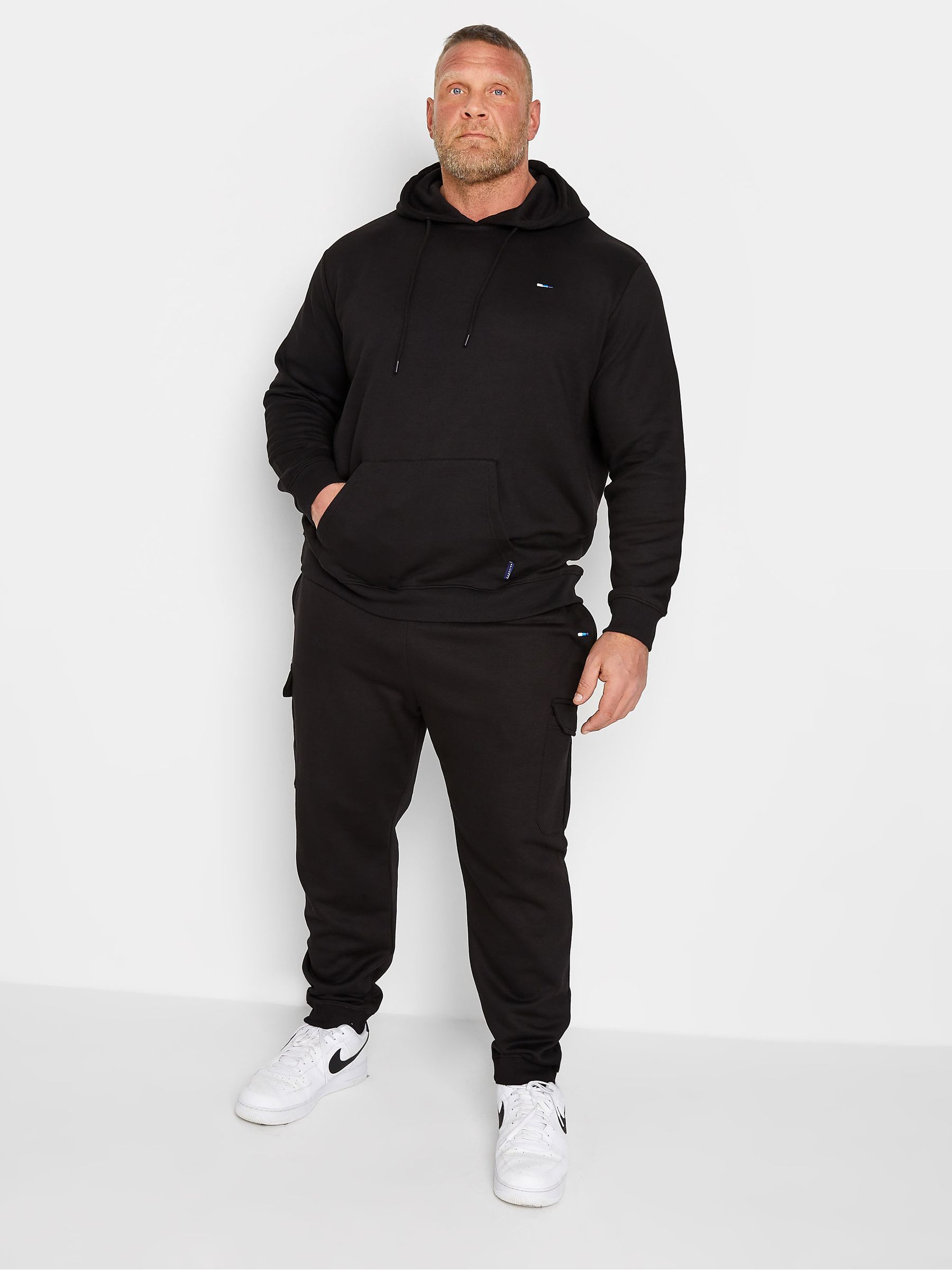 Zwart - Badrhino - Breed en groot - Must-have hoody