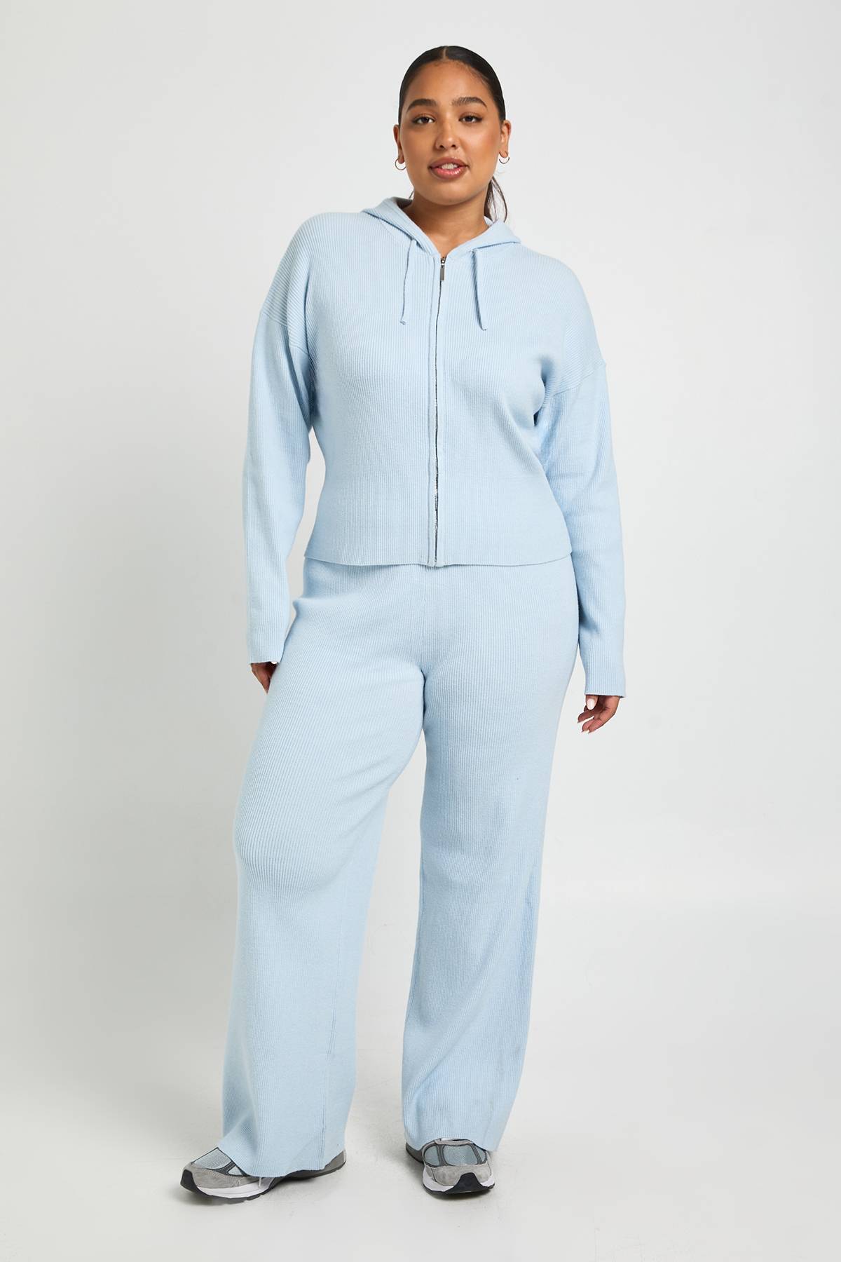 boohoo Ensemble Coordonné Grande Taille Sweat à Casynthétiqueche Zippé et Pantalon en Maille Côtelée Super Douce