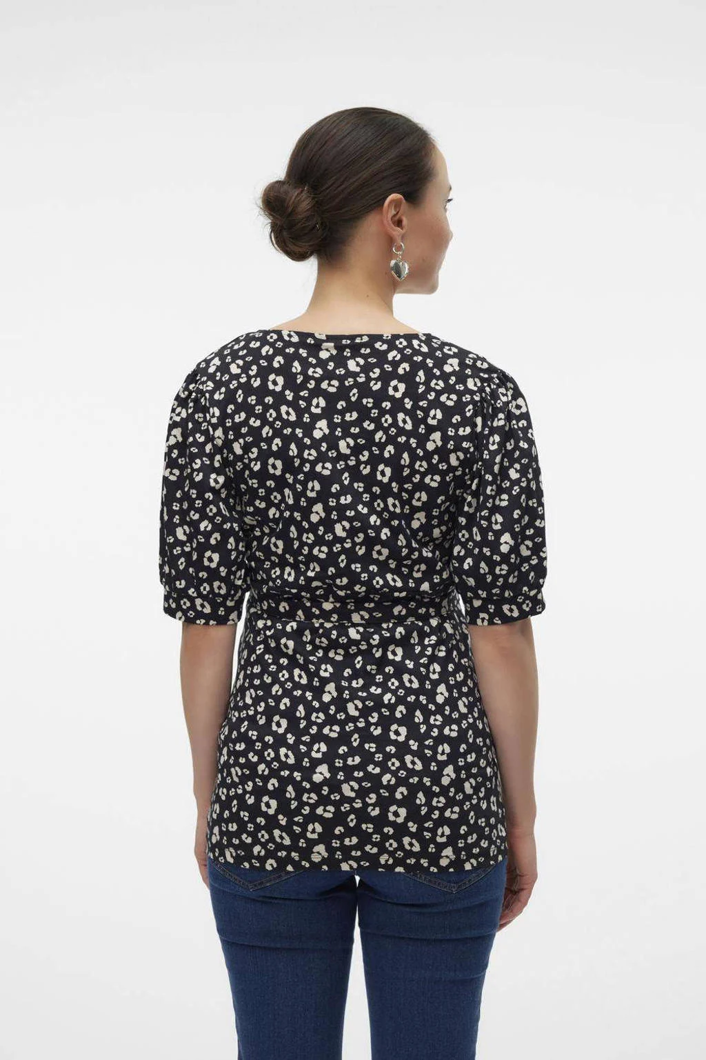 MAMALICIOUS zwangerschapstop MLHAZELA met all over print en overslag detail zwart/wit