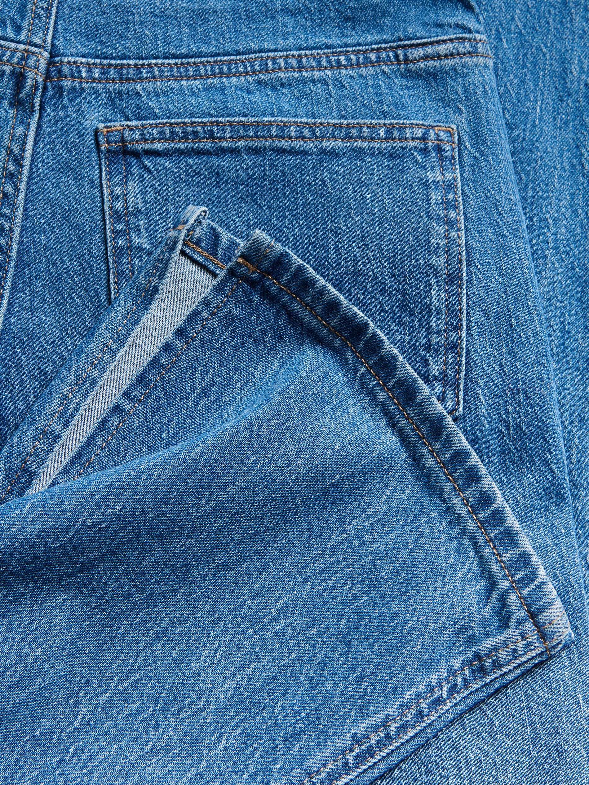 Jeans im Straight-Fit