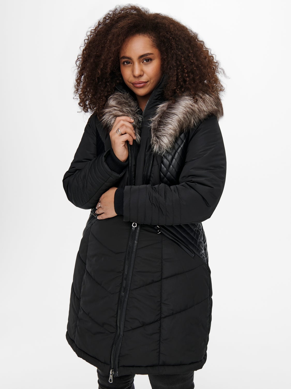 CARLINETTE Kunstfell Jacke Black