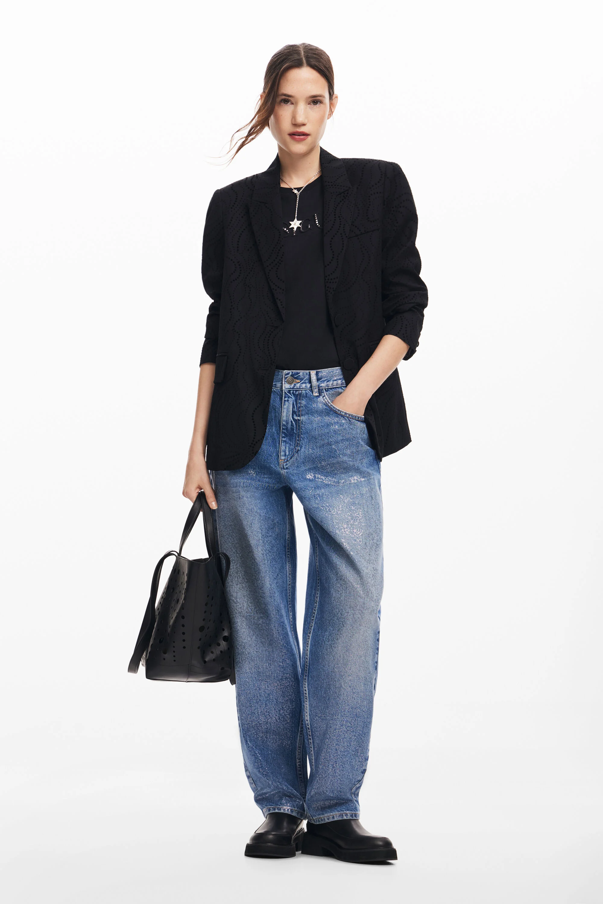 calça jeans balão