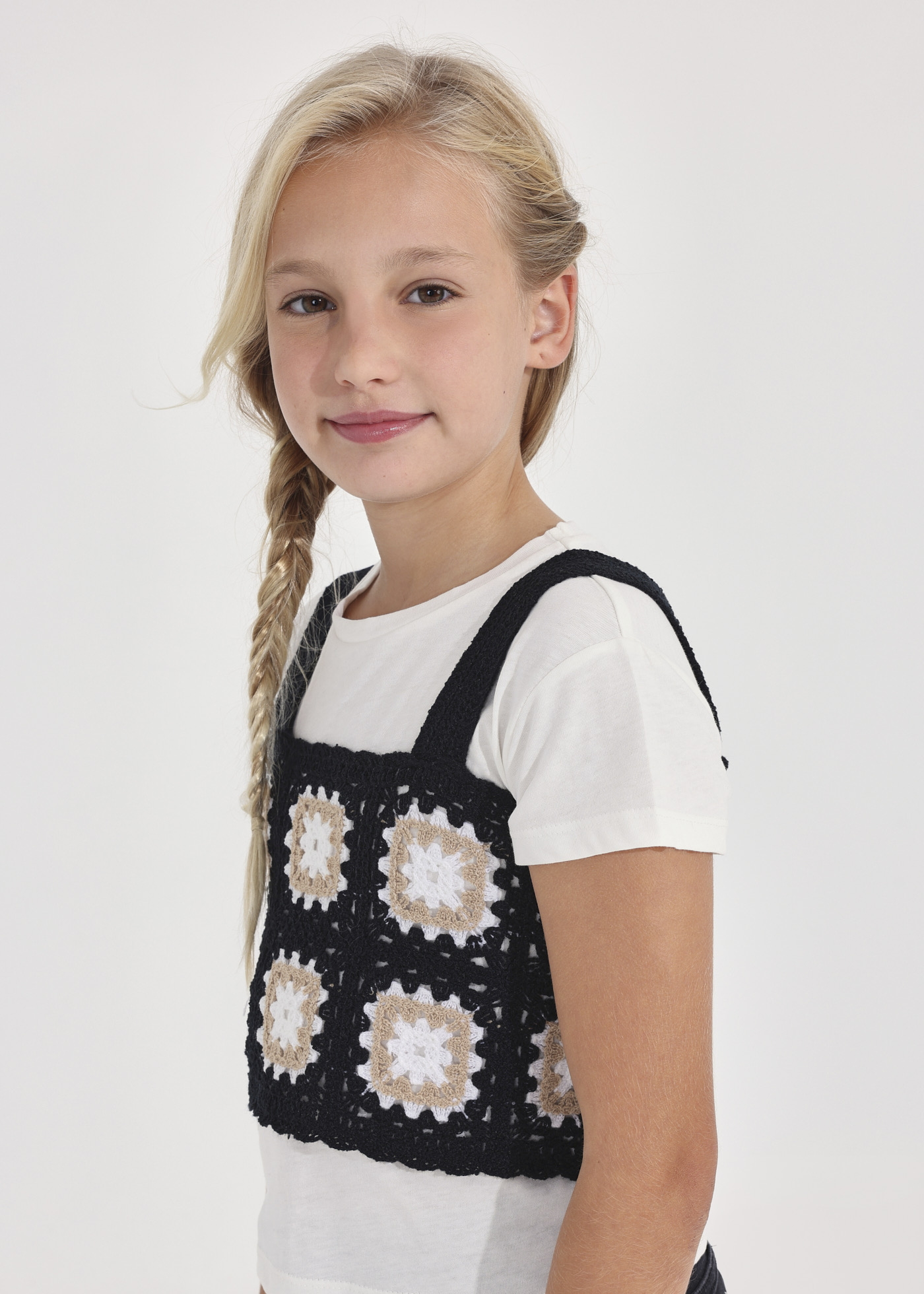 Conjunto de 2 peças: blusa de crochê e camiseta para meninas