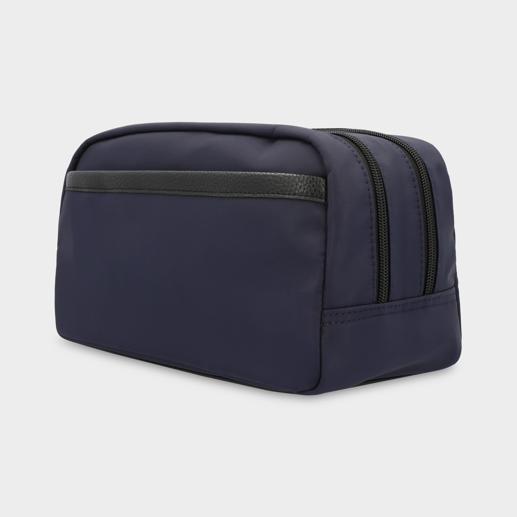 Toiletry bag S'pore 2981