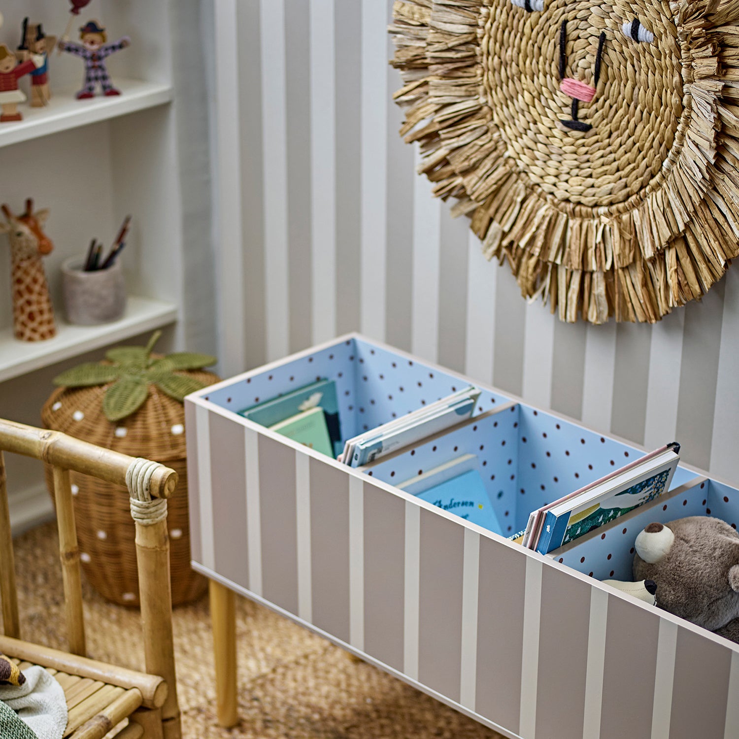 Bloomingville Mini Salam Boekenstandaard