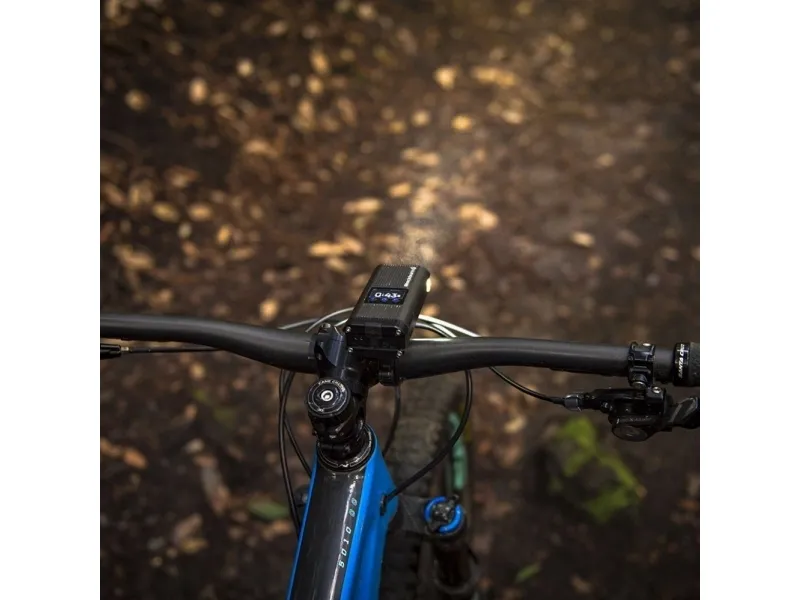 BLACKBURN COUNTDOWN 1600 USB-forlygte, 1600 lumen (NY)
