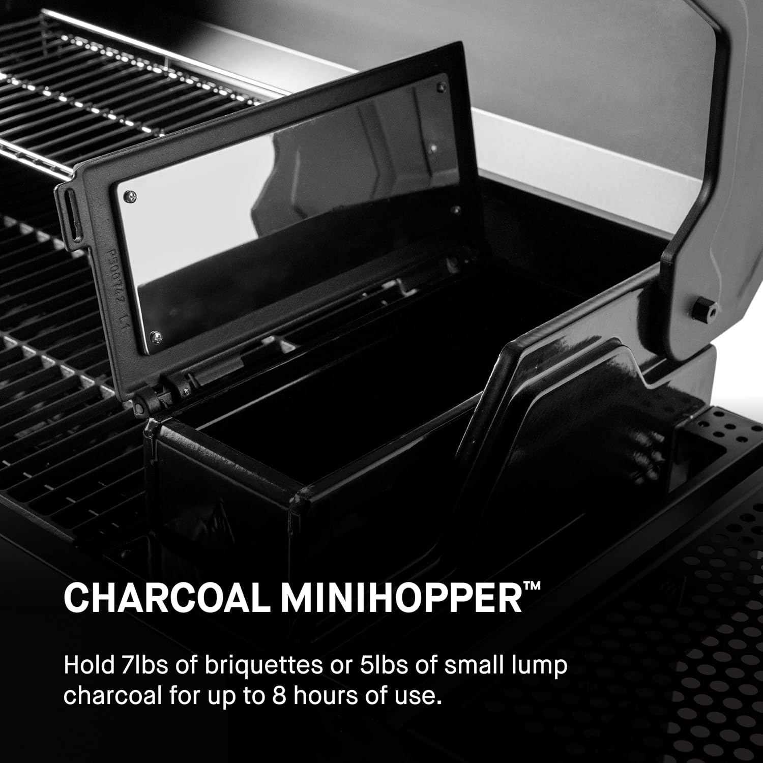 Meisterbuilt AutoIgnite 545 Digitaler Holzkohlegrill und Räucherofen mit digitaler Steuerung, App-Konnektivität, Anbratplatte, Mini-Trichter und 545 Koch-Quadratzoll in Schwarz, Modell MB20042724