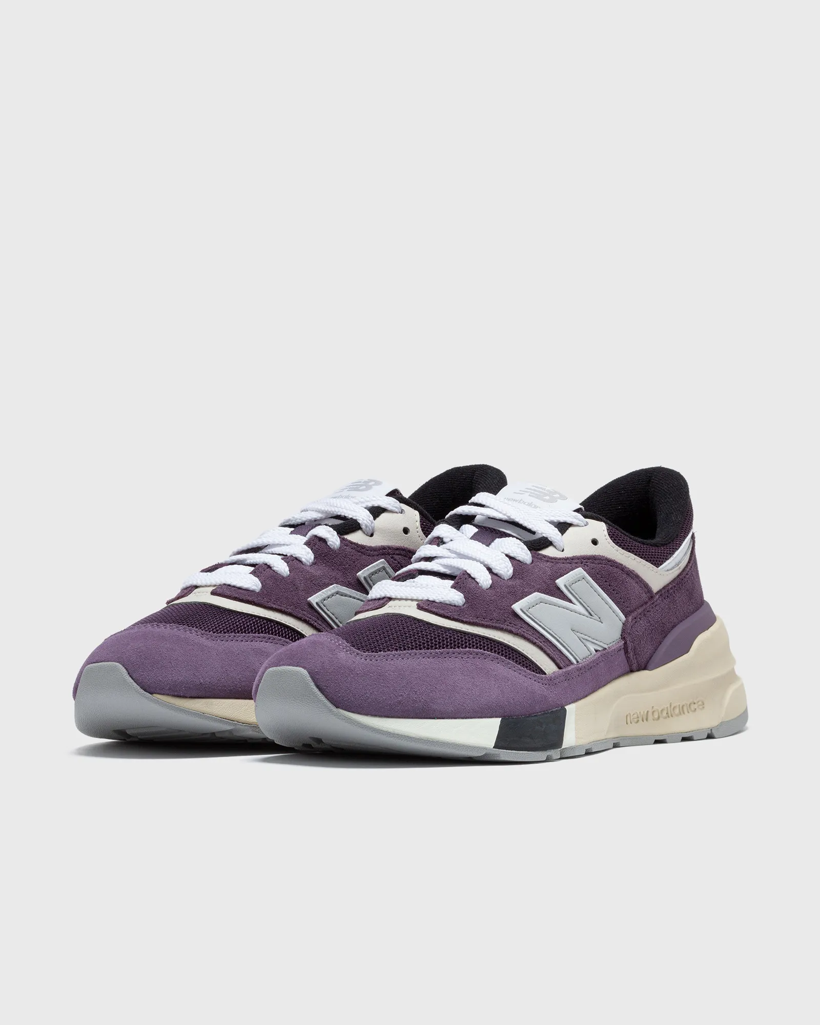 New Balance 997R