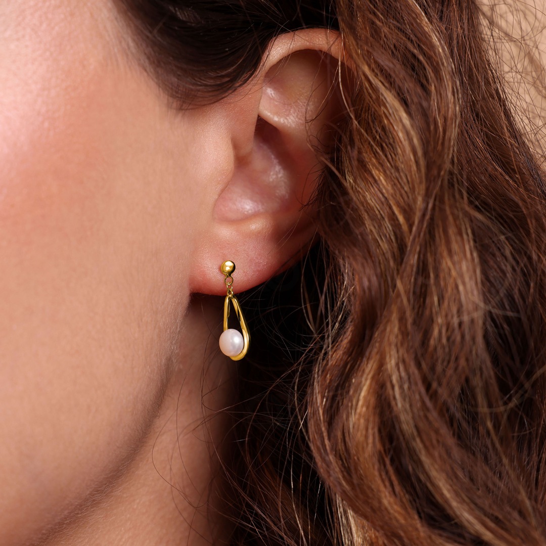Ohrhänger 375/9 K Gelbgold mit Süsswasserzuchtperlen 5.0mm