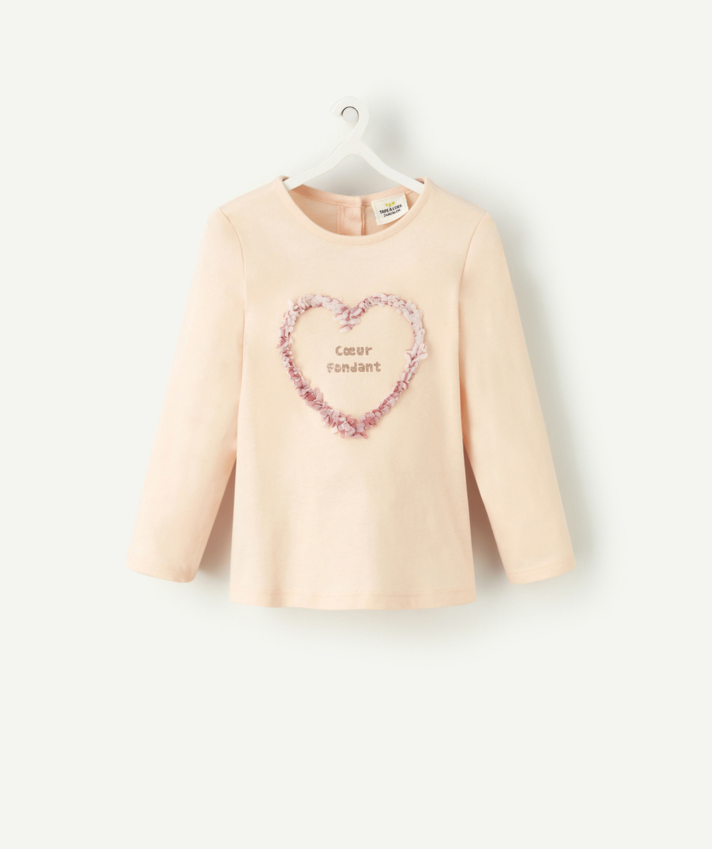 T-SHIRT BÉBÉ FILLE EN COTON BIO ROSE PÂLE AVEC COEUR EN RELIEF