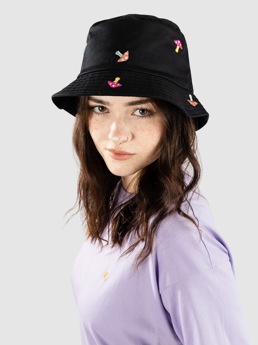 A.LAB Shroom Embroidered Bucket Hat black