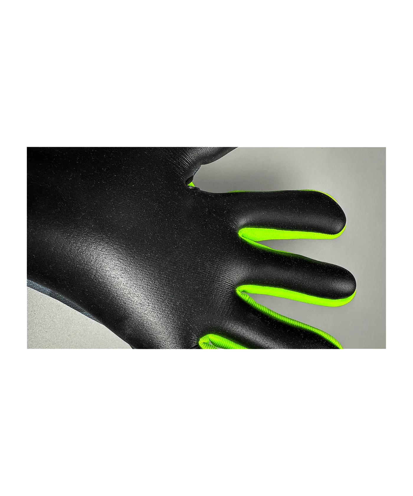 KEEPERsport Varan8 Challenge NC Demon Torwarthandschuhe Schwarz