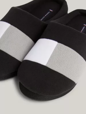 Chinelo com bandeira