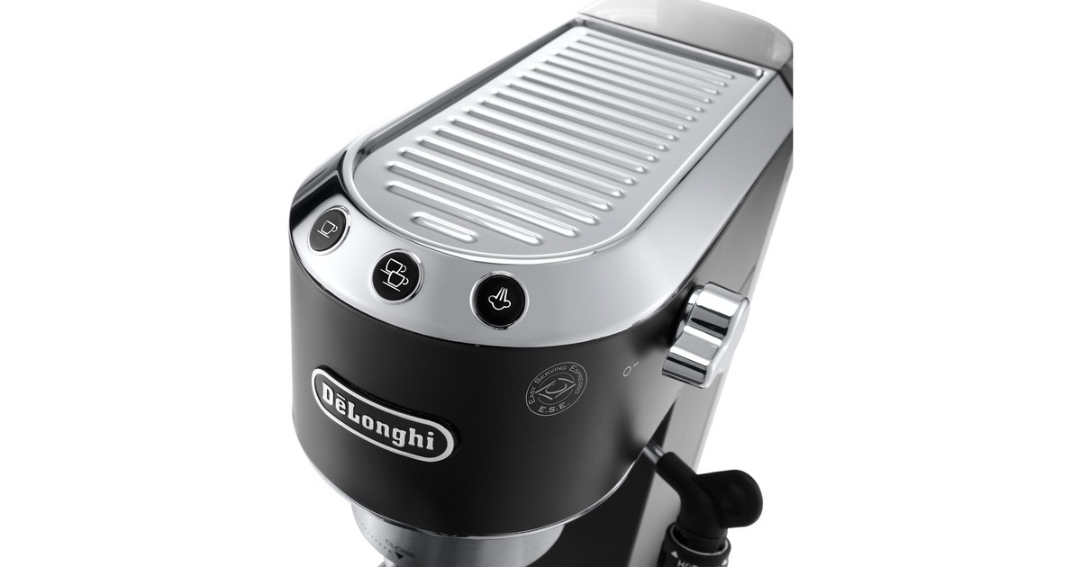 DeLonghiDedica Style EC 685.BK espressomachine  (Zwart/hoogglans zilver)