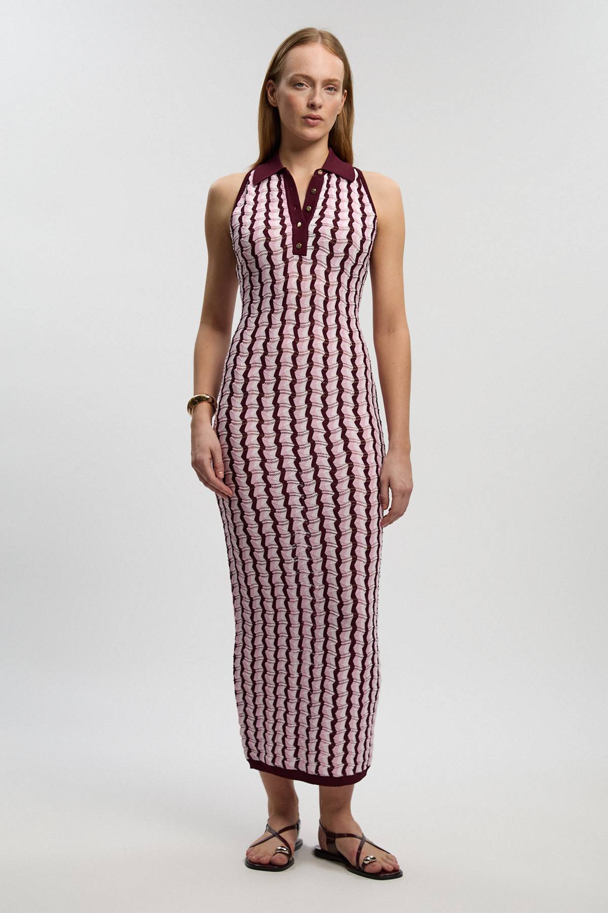 KarenMillen Robe Midi Sans Manches En Maille Pointelle À Col Contrastant