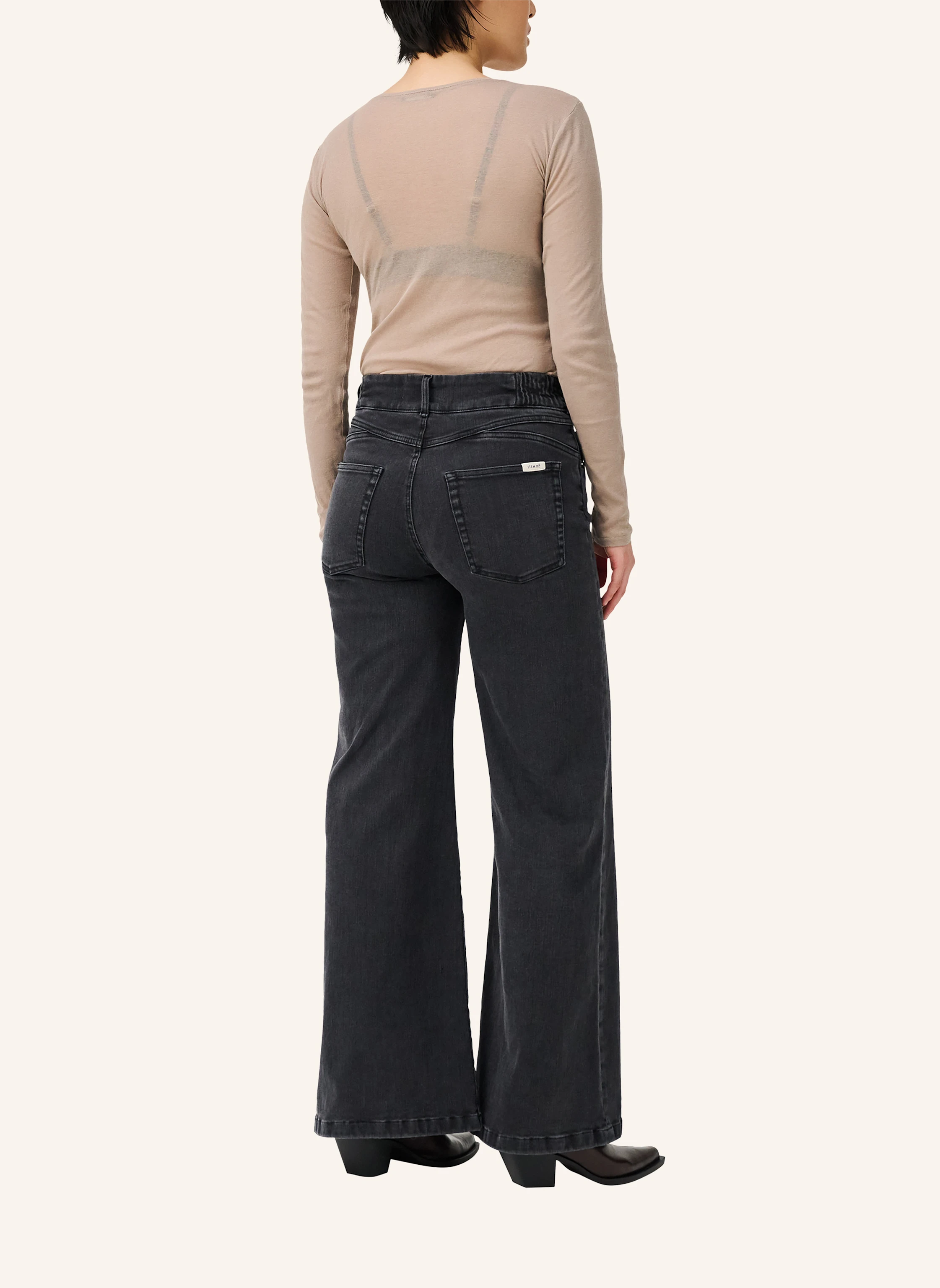 ITEM m6 Flared Jeans WIDE LEGGED HIGH RISE DENIM