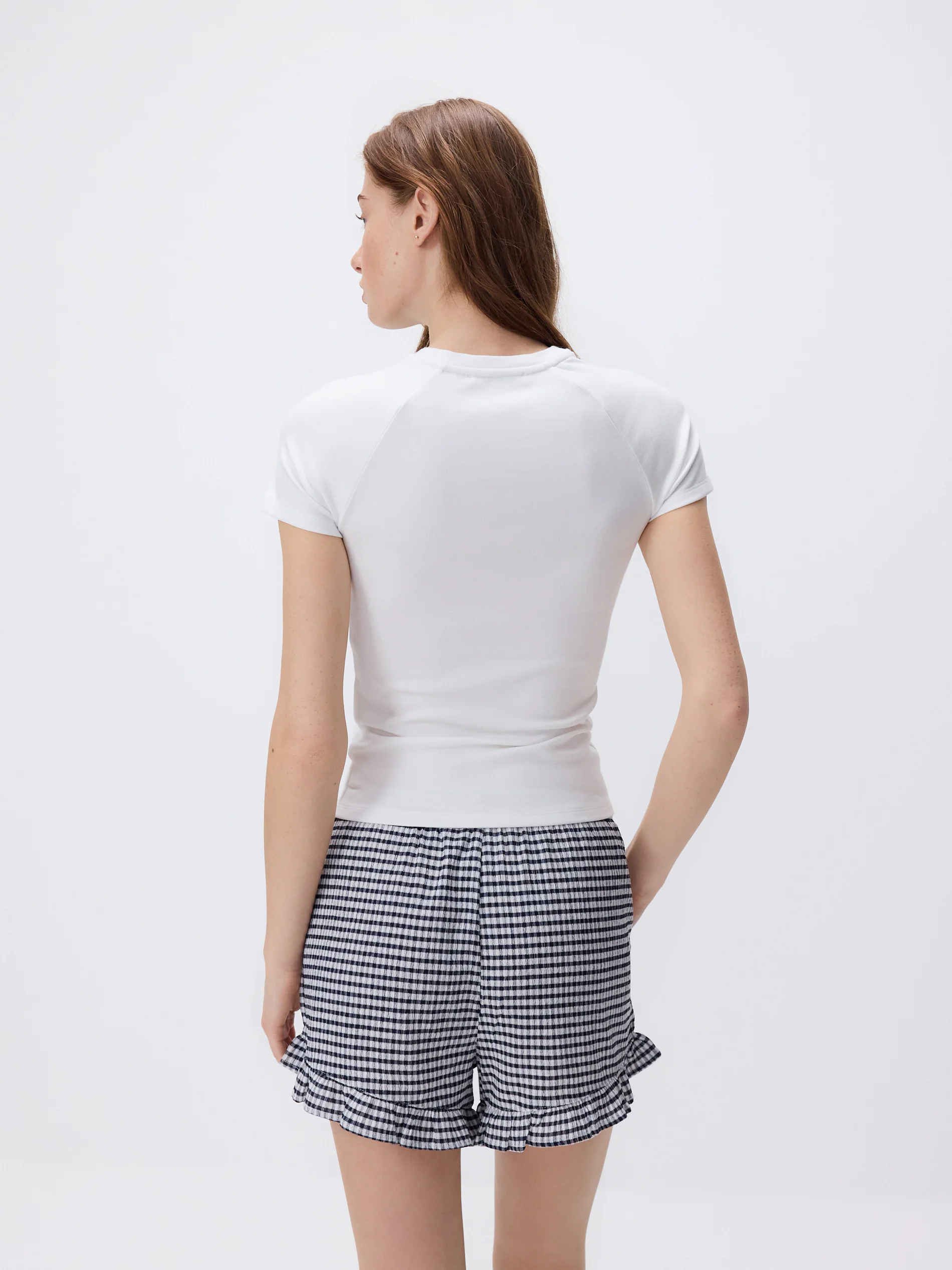 Check shorts