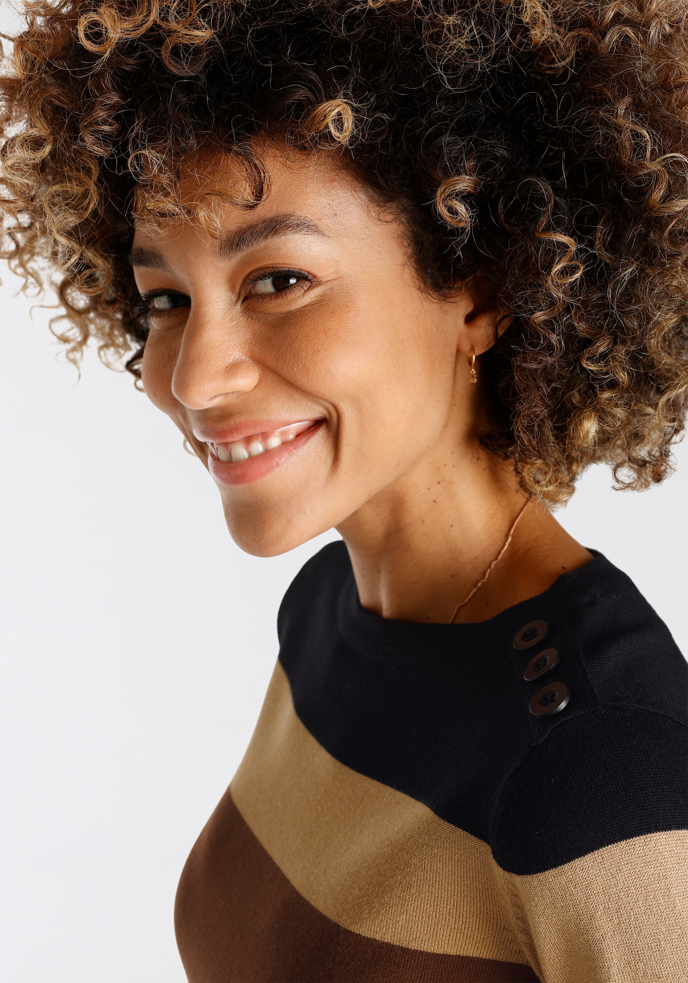 Boysen's 3/4 Arm-Pullover , im modischen Streifen-Design mit Zierknopfleiste