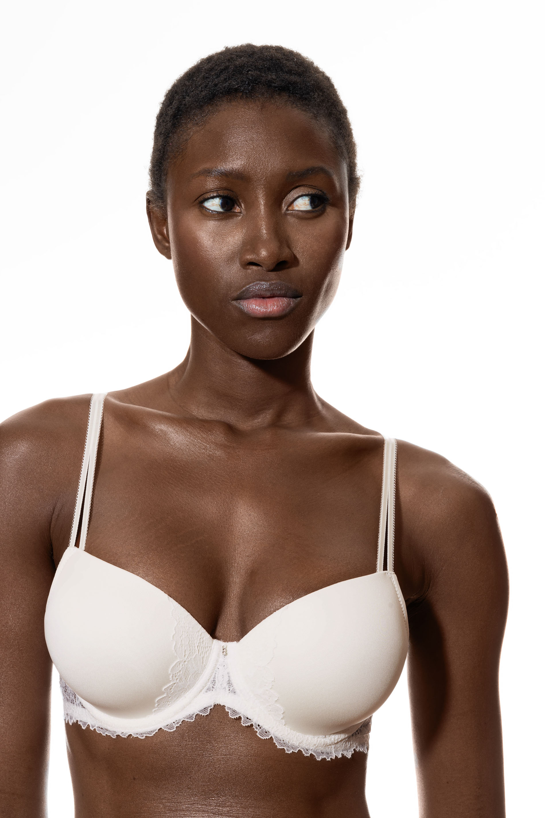 Bi-Stretch-BH | Full Cup<br>Serie Luxurious