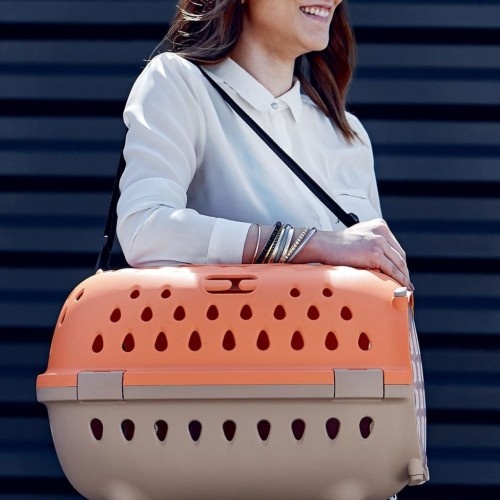 Transportadora de plástico rosa para animais de estimação