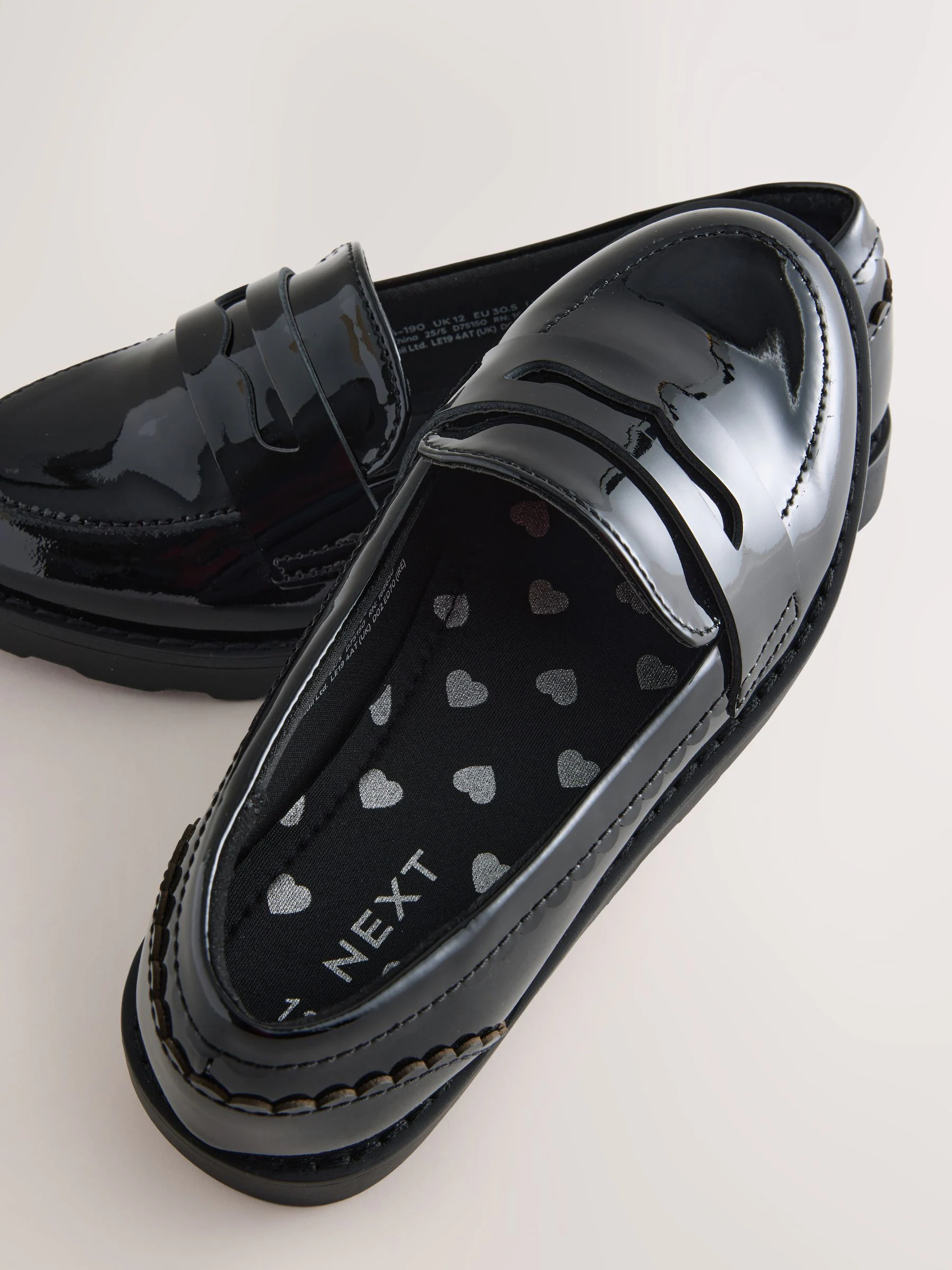 Zwart lak - Leren school-loafers met dunne zool