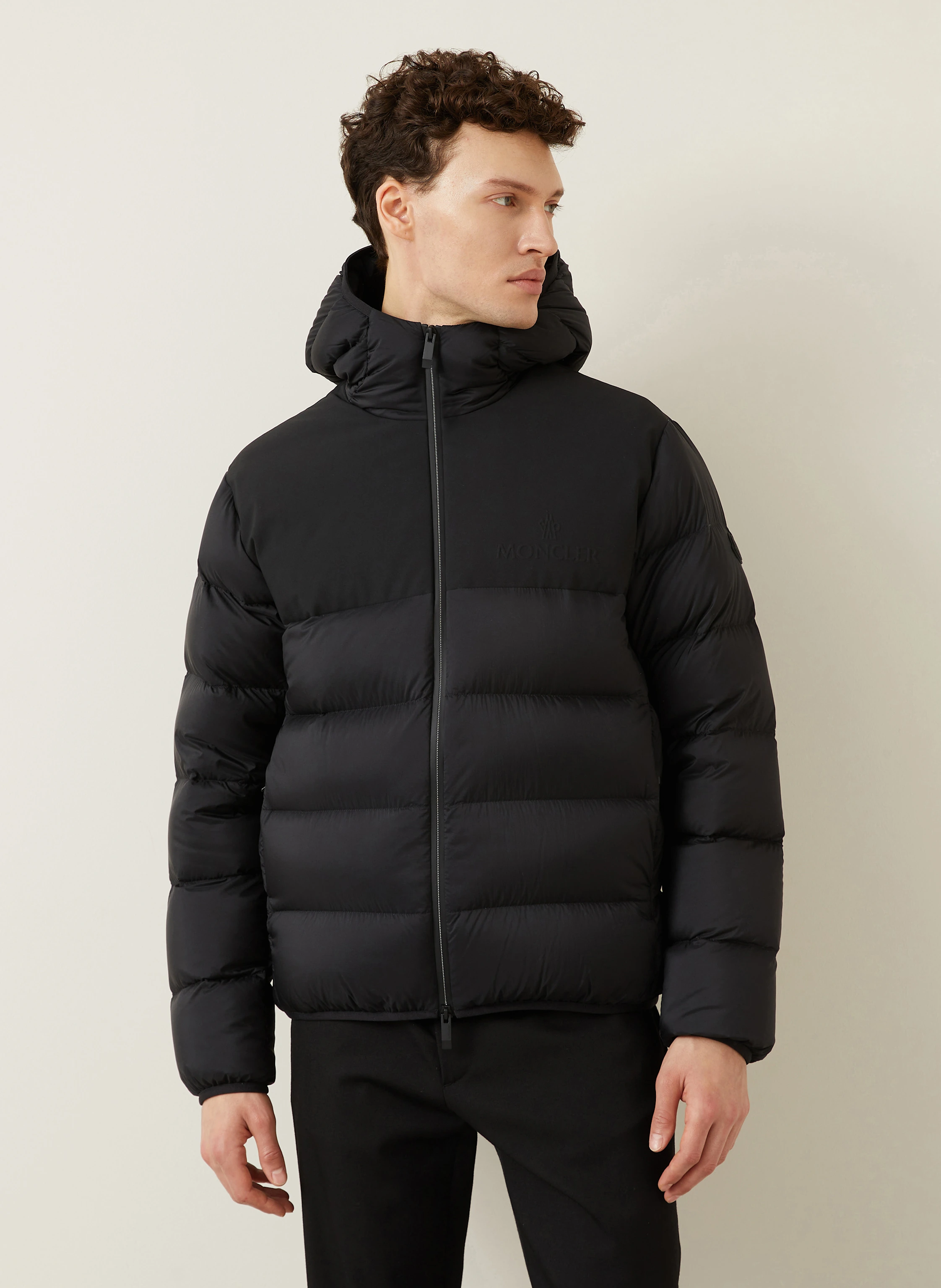 MONCLER Daunenjacke VEUMONT