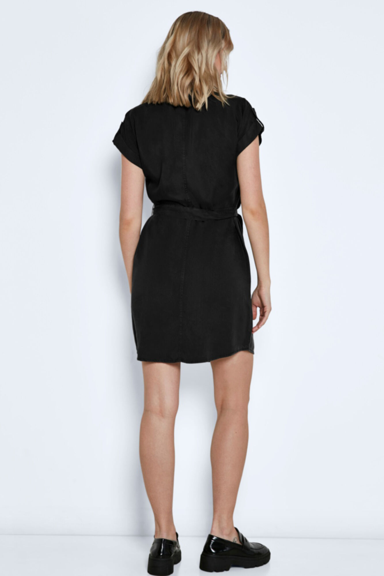 Vestido curto de lyocell