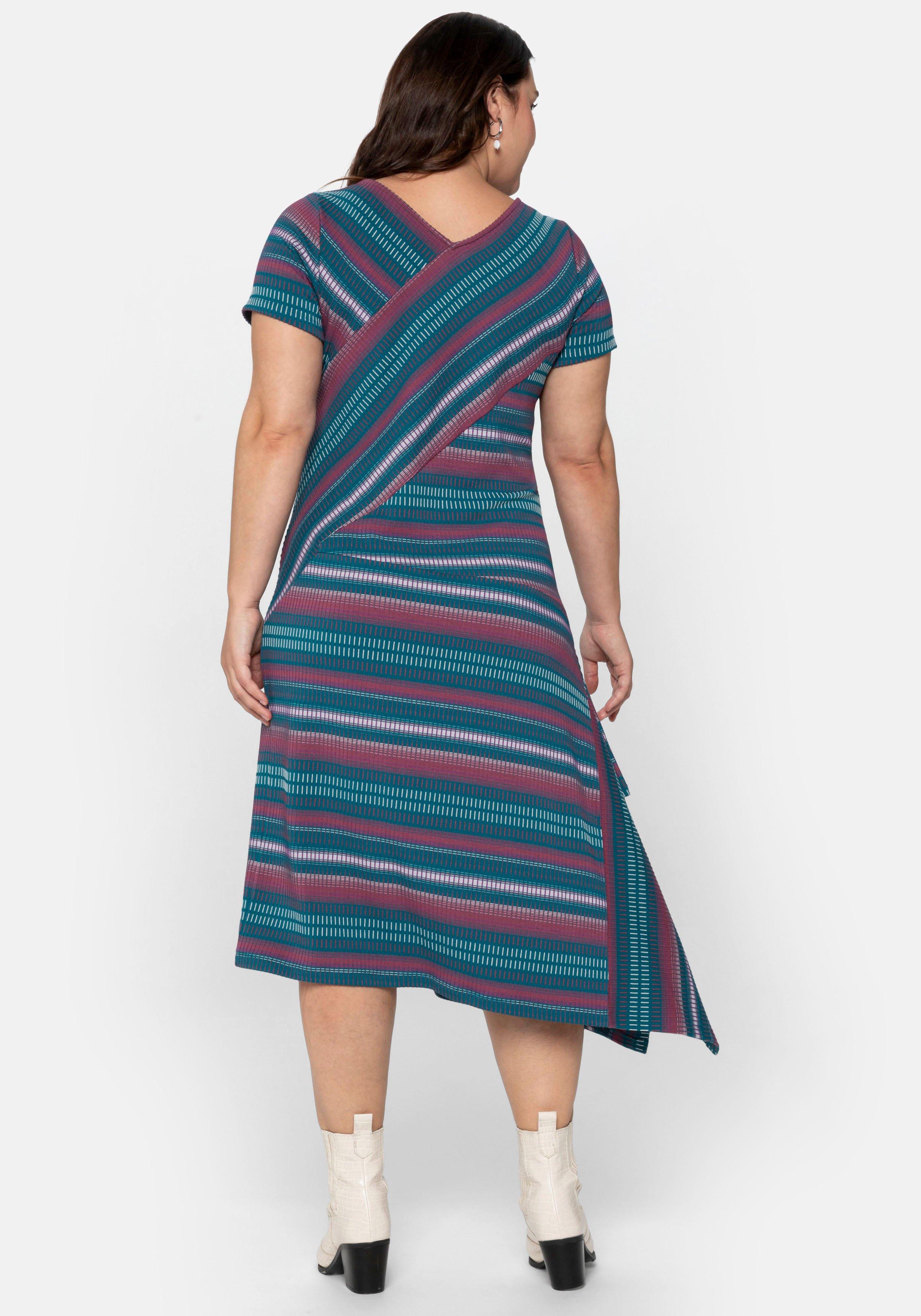 Strickkleid in Wickeloptik, mit Multicolor-Streifen