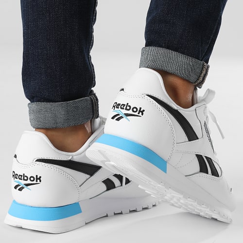Baskets Femme Classic Leather IG0031 Footwear White Core Black Radical Aqua