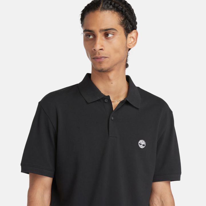 Camiseta masculina Dunstan River Slim-Fit na cor preta.