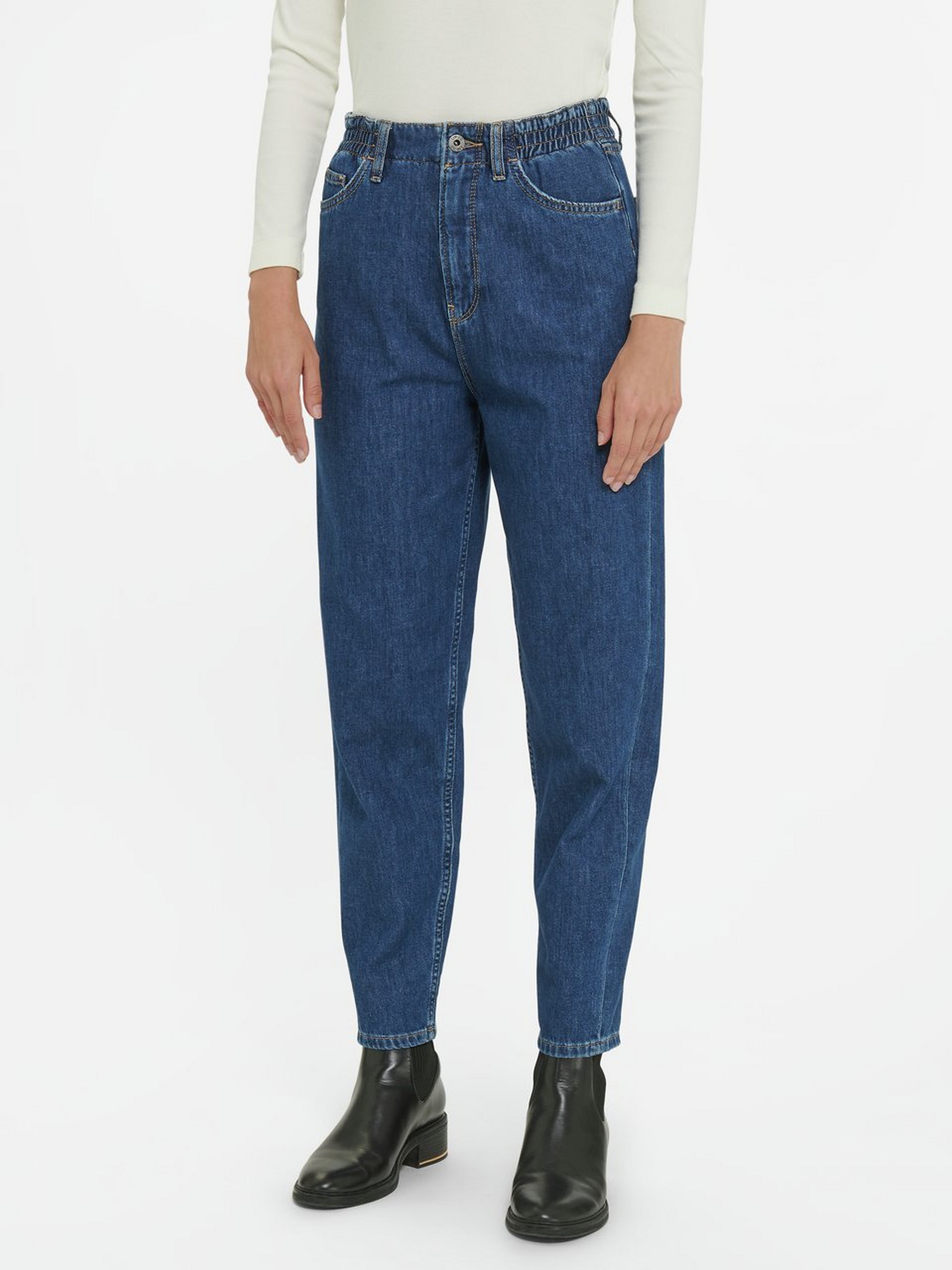 „Relaxed Fit“-Jeans