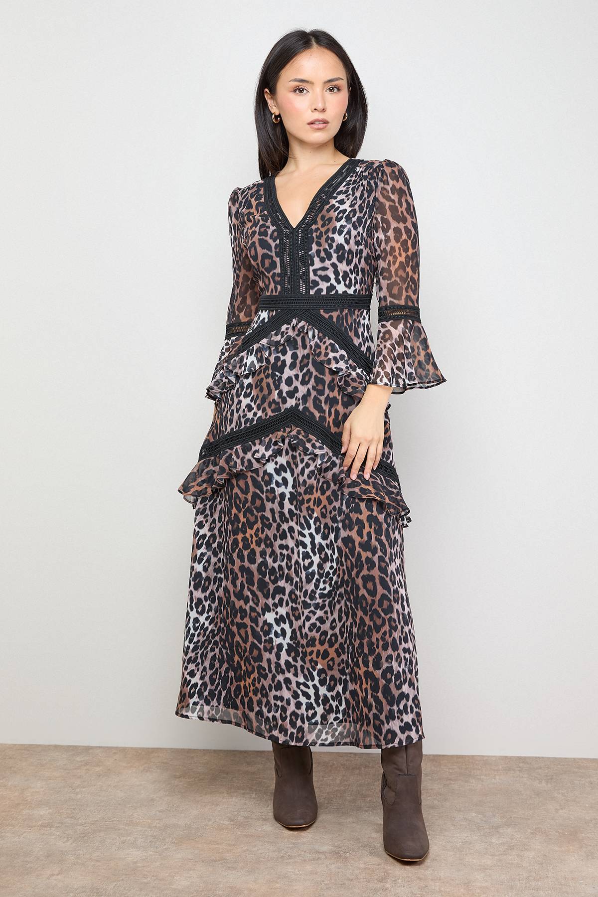 Oasis Robe Midi en Mousseline à Manches Évasées avec Détails en Dentelle Imprimée Petite