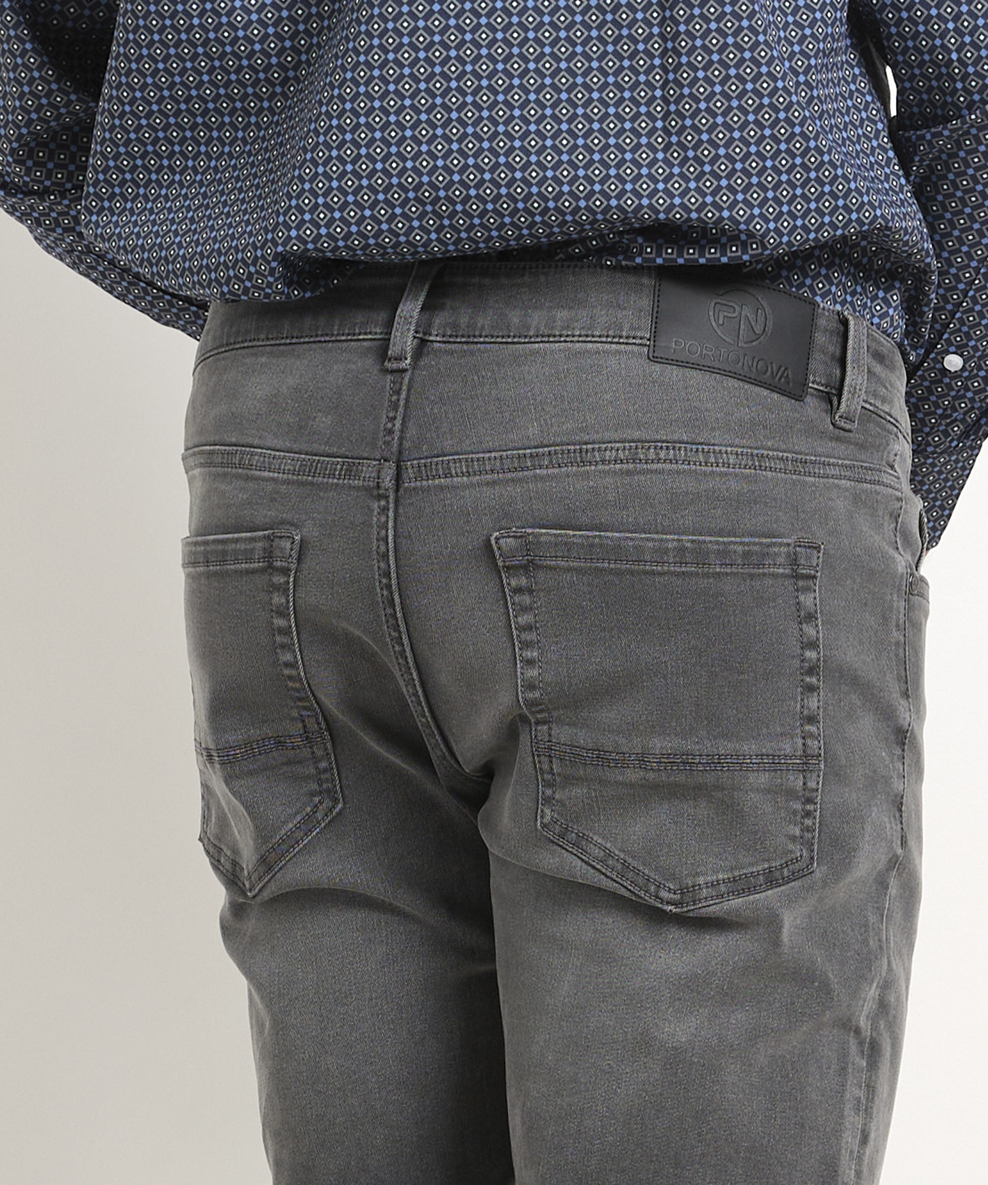 slim fit stretch jeans