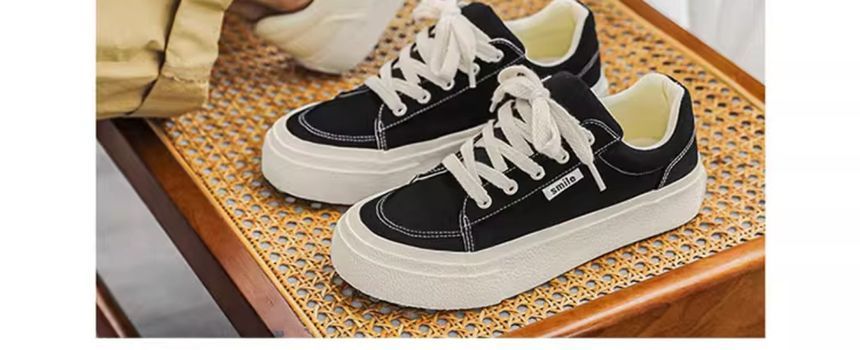 JVL - Canvas sneakers met labelappliqué