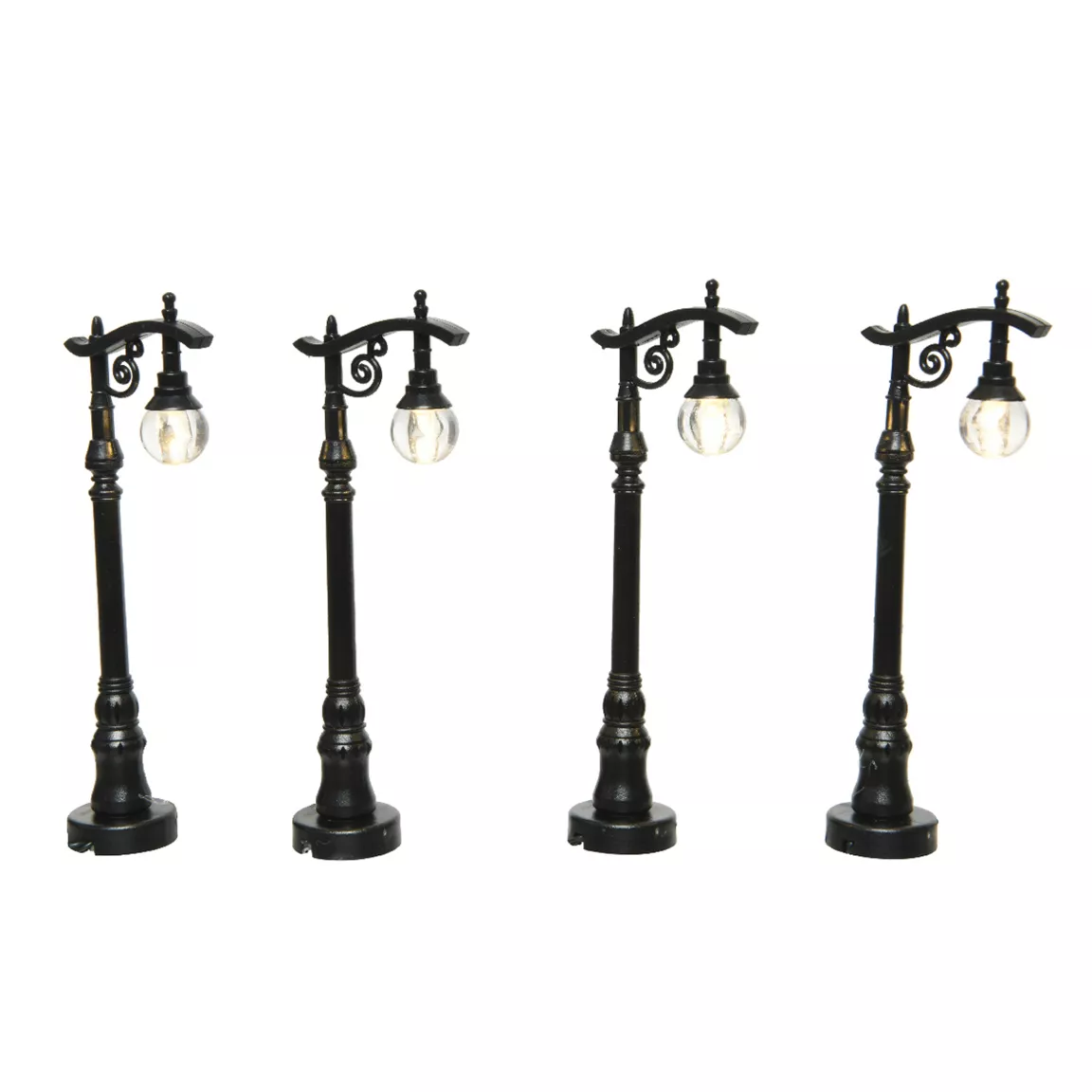 Lot de 4 lampadaires illuminés (H10 cm) Anciens pour aménager un village