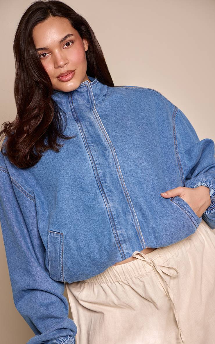 Mid Blue Wash Veste En Jean Grande Taille Col Montant À Patte De Boutonnage Dissimulée