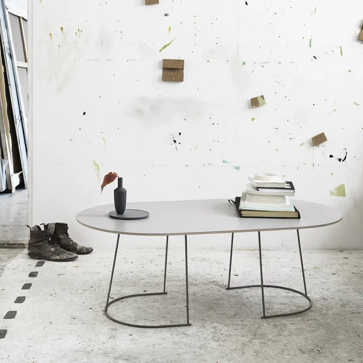Muuto - Airy Couchtisch, mittel, schwarz