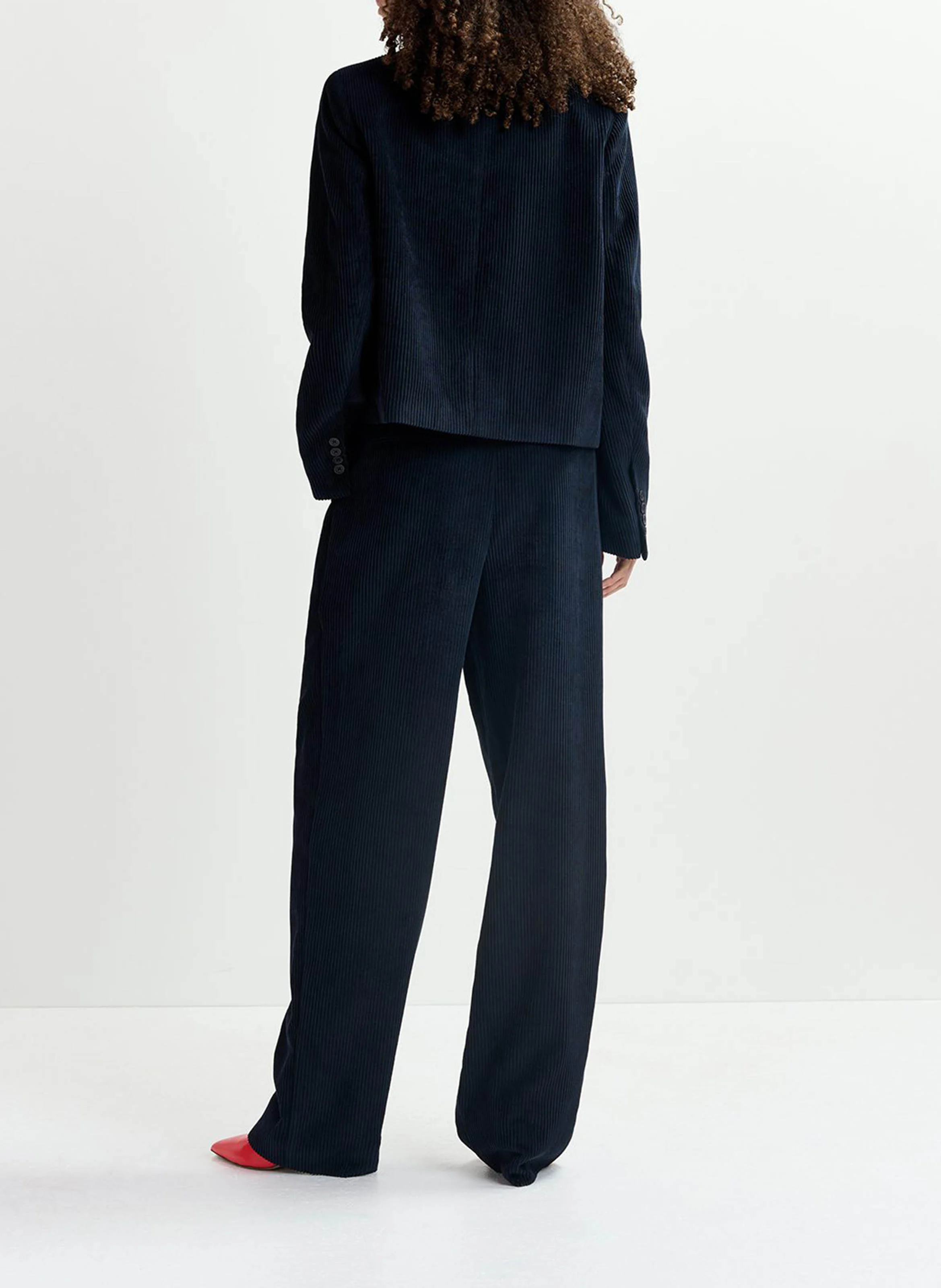 GERANIUM - Pantalon fuselé en en velours côtelé | Bleu