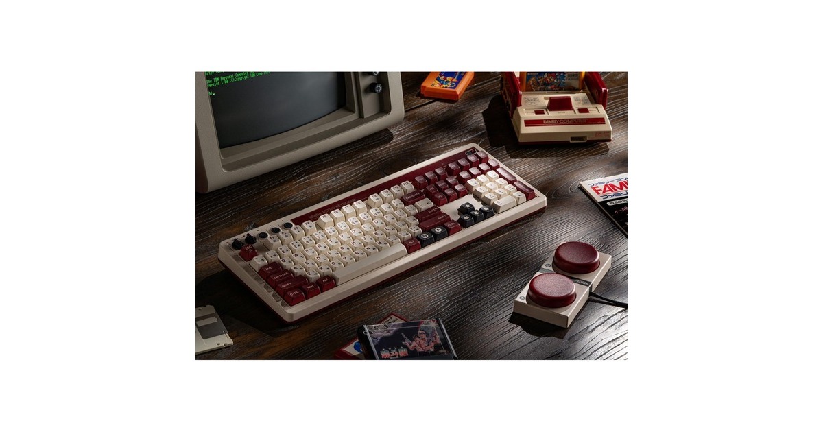 8BitDoRetro Mechanical Keyboard Fami Edition, gaming toetsenbord  (Beige/rood, US lay-out, Kailh Box White, Bluetooth Low Energy, Wireless 2.4G, USB)