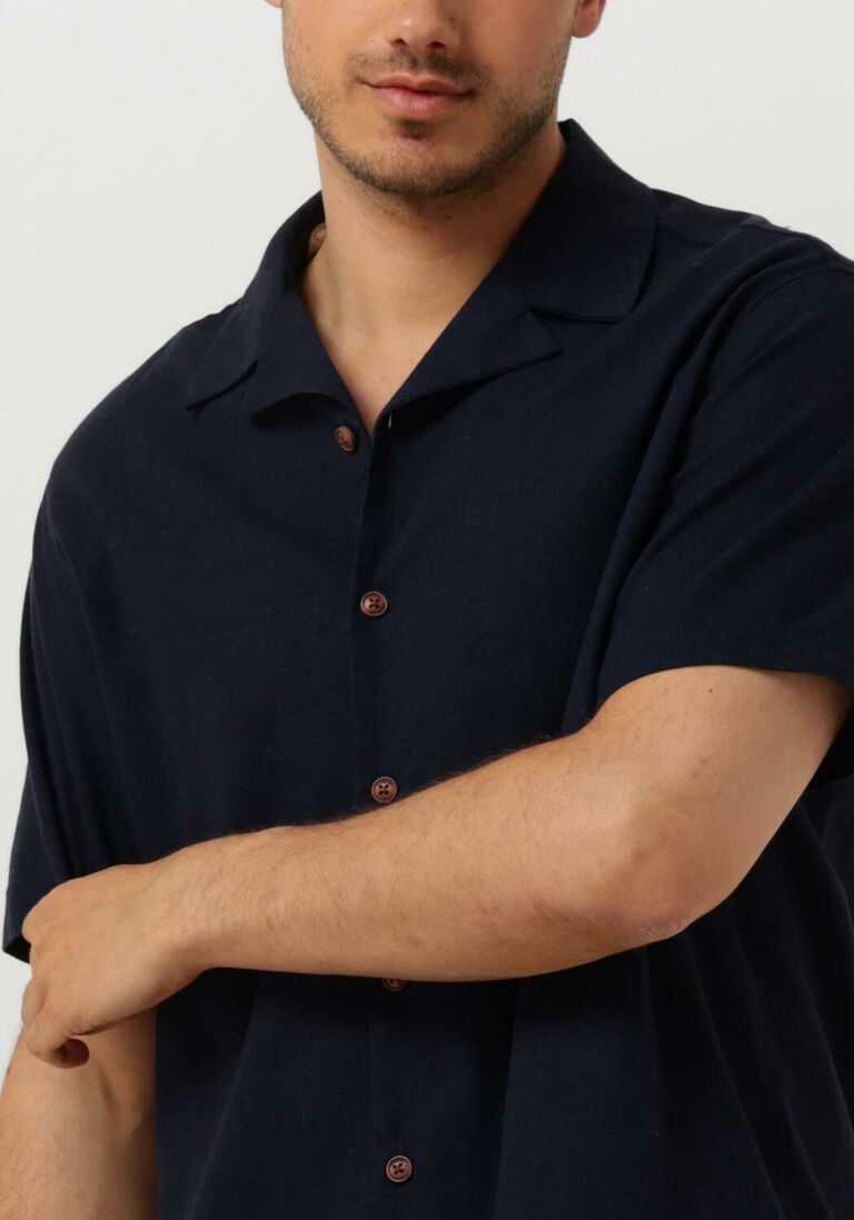 ANERKJENDT donkerblauwe anerkjendt casual overhemd akleo s/s cot/linen shirt