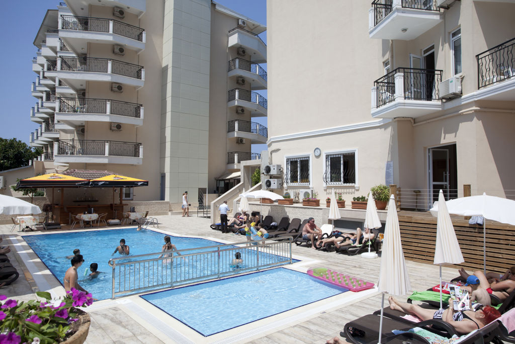 Riviera Hotel & Spa Halfpension - Hotel
