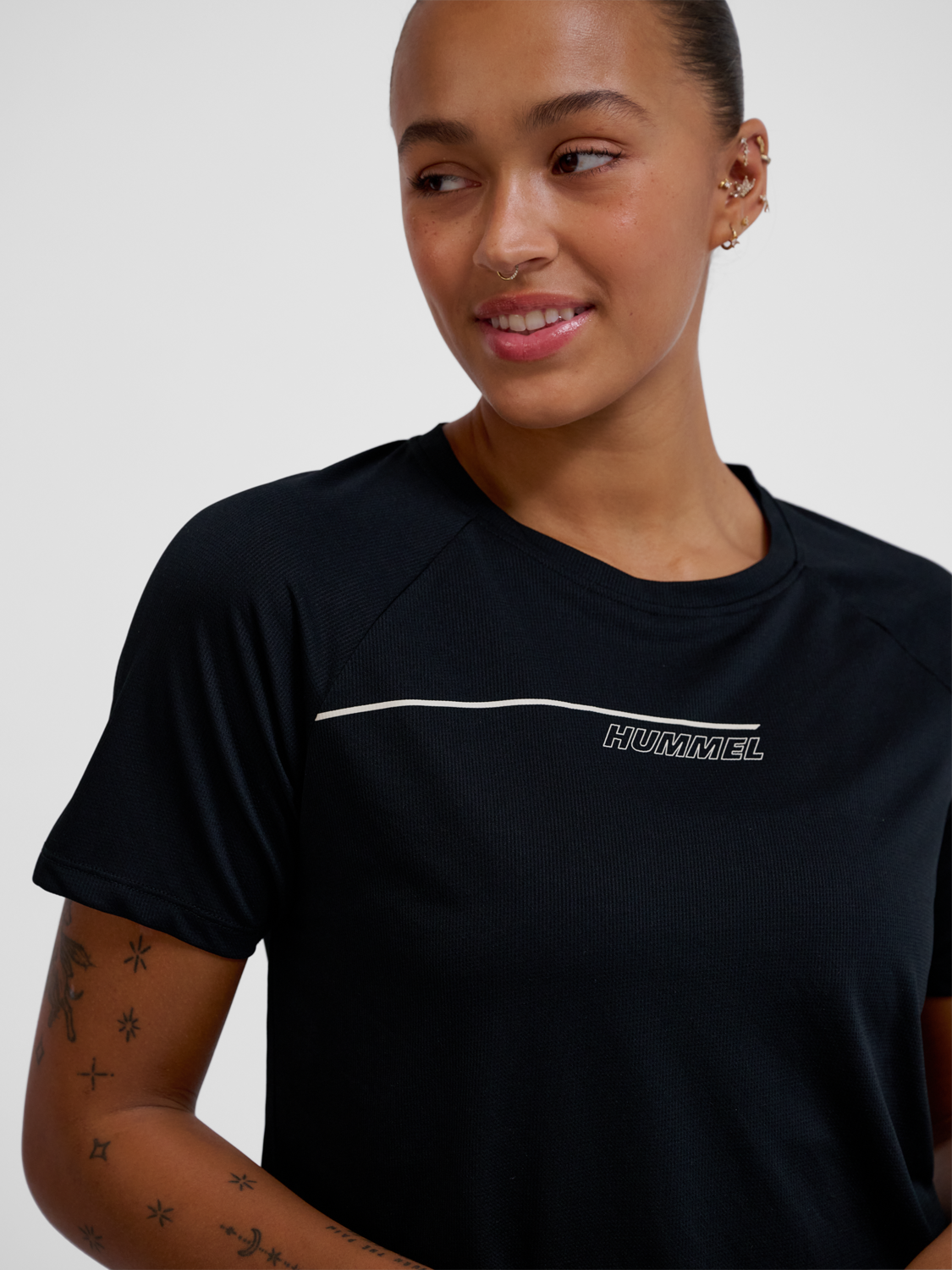 hmlCOURT LIGHT WEIGHT T-SHIRT W